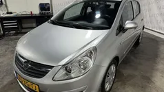 Grijs, metallic lak Gebruikt 2007 Opel Corsa Business Hatchback | € 2.950 (Eerlijke prijs)