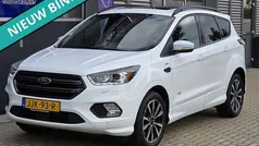 Gebruikt 2017 Ford Kuga Vignale SUV | € 19.950 (Eerlijke prijs)