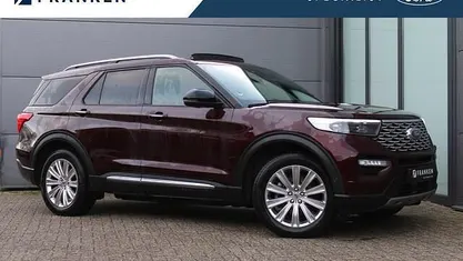 Paars Occasion 2024 Ford Explorer Platinum SUV | € 62.900 (Eerlijke prijs)