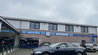 Occasion Jaguar XJ Premium Luxury 275 PK (202 kW) 2011 Blauw, metallic lak Sedan