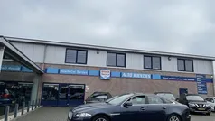 Blauw, metallic lak Gebruikt 2011 Jaguar XJ Premium Luxury Sedan | € 12.950 (Goede deal)