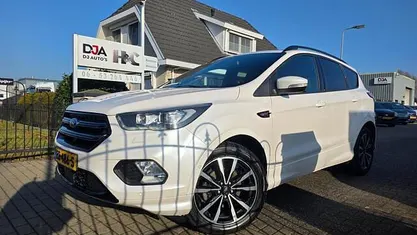 Occasion 2017 Ford Kuga ST-Line SUV | € 15.450 (Eerlijke prijs)