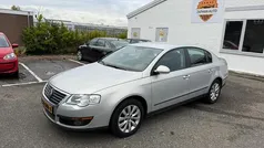 Grijs (metallic) Gebruikt 2008 VW Passat Trendline Sedan | € 3.800 (Eerlijke prijs)