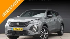 Grijs Gebruikt 2024 Peugeot e-2008 Active SUV | € 26.885 (Eerlijke prijs)