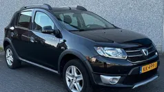 Gebruikt 2016 Dacia Sandero Lauréate Hatchback | € 10.850 (Eerlijke prijs)