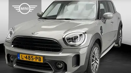 Gebruikt 2021 Mini One Countryman SUV | € 26.900 (Eerlijke prijs)
