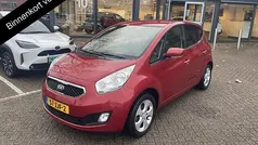 Rood Gebruikt 2012 Kia Venga Hatchback | € 6.600 (Eerlijke prijs)
