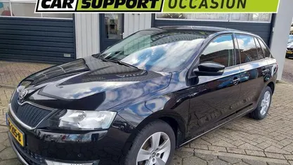 Occasion Skoda Rapid Joy 90 PK (66 kW) 2016 Zwart Hatchback