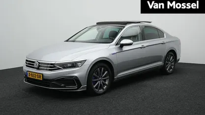 Gebruikt 2023 VW Passat Business Sedan | € 22.900 (Eerlijke prijs)