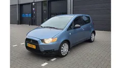 Blauw Gebruikt 2009 Mitsubishi Colt Edition Hatchback | € 2.395 (Eerlijke prijs)