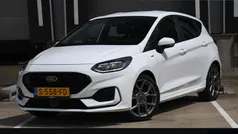 Wit Gebruikt 2023 Ford Fiesta ST-Line Hatchback | € 19.495 (Eerlijke prijs)