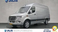 Grijs Gebruikt 2023 Mercedes Sprinter Van | € 32.900 (Eerlijke prijs)