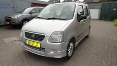 Grijs Gebruikt 2002 Suzuki Wagon R Hatchback | € 1.450 (Eerlijke prijs)