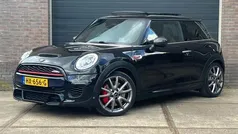 Zwart Gebruikt 2016 Mini John Cooper Works Chili Hatchback | € 20.000 (Eerlijke prijs)