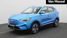 Blauw Gebruikt 2023 MG ZS Comfort Sedan | € 21.995 (Eerlijke prijs)