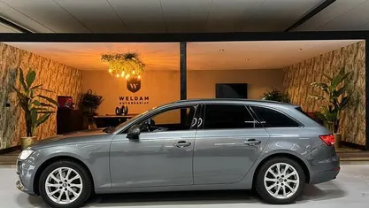 Grijs Occasion 2016 Audi A4 Design Stationwagen | € 11.990 (Super prijs)