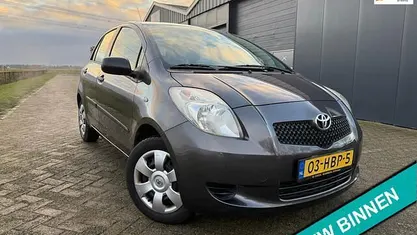 Gebruikt 2008 Toyota Yaris Sol Hatchback | € 4.150 (Eerlijke prijs)