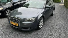 Grijs, metallic lak Gebruikt 2005 Audi A3 Sportback Ambiente Hatchback | € 2.750 (Eerlijke prijs)