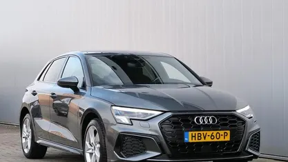 Occasion Audi A3 Sportback e-tron Competition 204 PK (150 kW) 2024 Grijs Hatchback