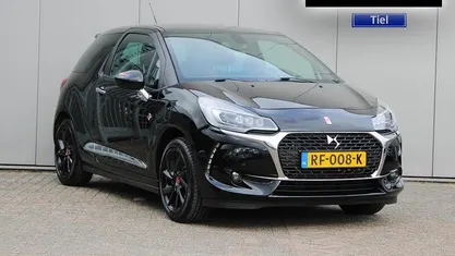 Zwart Gebruikt 2017 DS Automobiles DS3 Performance Hatchback | € 9.987 (Eerlijke prijs)