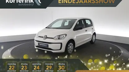 Wit Gebruikt 2017 VW up! take up! Hatchback | € 7.950 (Eerlijke prijs)