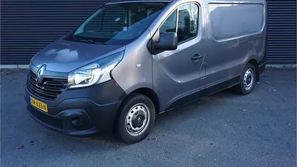 Gebruikt 2015 Renault Trafic MPV | € 6.900 (Super prijs)