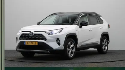 Wit Occasion 2021 Toyota RAV4 Business Edition SUV | € 34.745 (Eerlijke prijs)