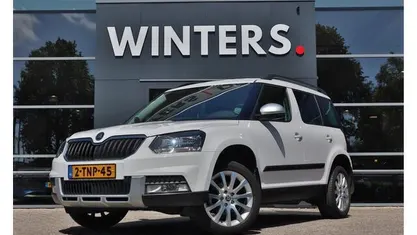 Occasion Skoda Yeti Outdoor Ambition 105 PK (77 kW) 2014 Wit, metallic lak SUV