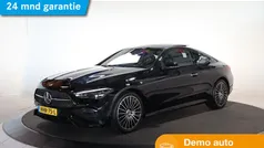 Zwart Gebruikt 2025 Mercedes CLE200 AMG line Coupé | € 69.900
