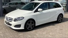 Wit Gebruikt 2016 Mercedes B180 MPV | € 13.499 (Eerlijke prijs)