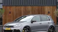 Grijs (metallic) Gebruikt 2011 VW Golf VI R Hatchback | € 14.995 (Eerlijke prijs)