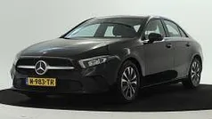 Zwart Gebruikt 2022 Mercedes A180 Business Sedan | € 27.450 (Super prijs)