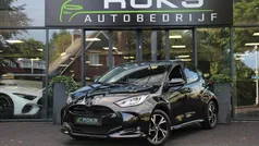 Grijs Nieuw 2025 Toyota Yaris Hybrid Hatchback | € 28.950 (Eerlijke prijs)