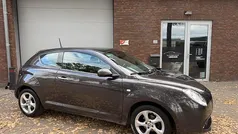 Bruin Gebruikt 2014 Alfa Romeo MiTo Impression Hatchback | € 6.499 (Eerlijke prijs)