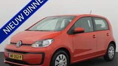 Rood Gebruikt 2017 VW up! move up! Hatchback | € 10.183 (Eerlijke prijs)