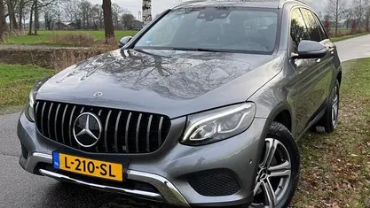 Grijs Gebruikt 2017 Mercedes GLC250 AMG SUV | € 23.750 (Super prijs)