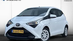 Gebruikt 2021 Toyota Aygo X-play Hatchback | € 11.450 (Eerlijke prijs)
