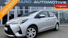 Gebruikt 2020 Toyota Yaris Hybrid Active Hatchback | € 16.995 (Eerlijke prijs)