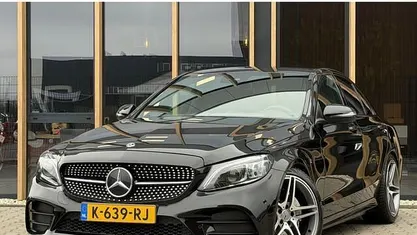 Occasion 2019 Mercedes C180 AMG line Sedan | € 22.950 (Eerlijke prijs)