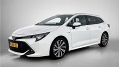 Wit Gebruikt 2022 Toyota Corolla Stationwagen | € 26.900 (Eerlijke prijs)