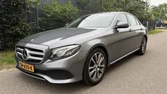 Grijs Gebruikt 2017 Mercedes E350 Prestige Sedan | € 22.999 (Eerlijke prijs)