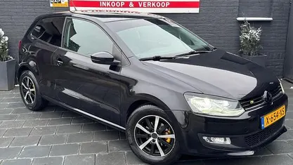Zwart Occasion 2010 VW Polo Hatchback | € 4.990 (Eerlijke prijs)