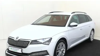 Occasion 2020 Skoda Superb Business Line Hatchback | € 22.950 (Eerlijke prijs)