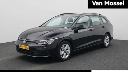 Gebruikt 2022 VW Golf VIII Life Stationwagen | € 18.900 (Eerlijke prijs)