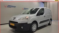 Gebruikt 2011 Peugeot Partner MPV | € 3.950 (Eerlijke prijs)