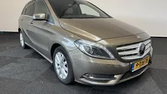 Goud Gebruikt 2014 Mercedes B180 Ambition MPV | € 8.900 (Eerlijke prijs)