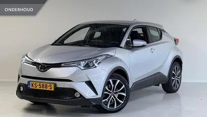 Gebruikt 2016 Toyota C-HR SUV | € 17.245 (Eerlijke prijs)