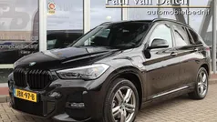 Zwart, metallic lak Gebruikt 2022 BMW X1 M Sport SUV | € 31.900 (Super prijs)
