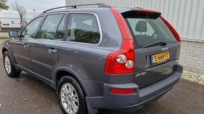 Grijs Gebruikt 2005 Volvo XC90 Kinetic SUV | € 5.500 (Super prijs)
