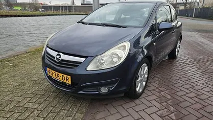 Gebruikt 2008 Opel Corsa Cosmo Hatchback | € 2.995 (Eerlijke prijs)